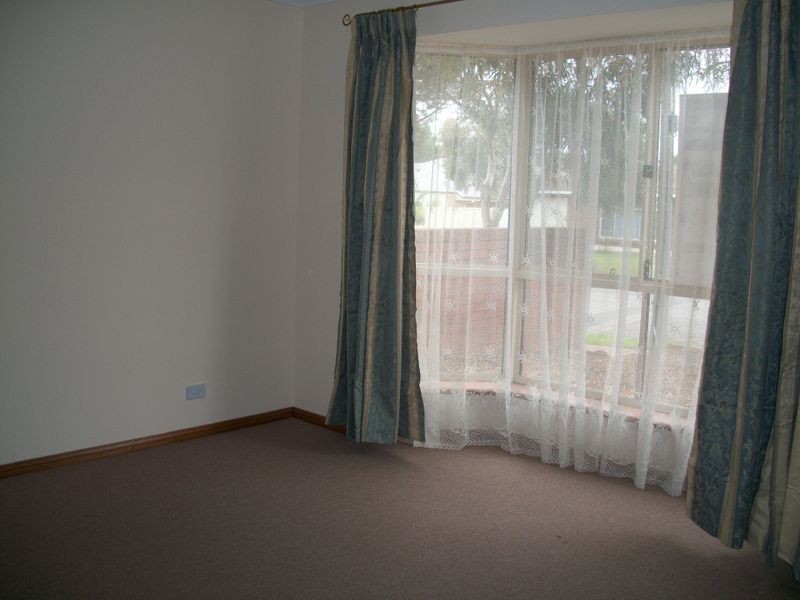 1A Robertson Road, Christies Beach SA 5165