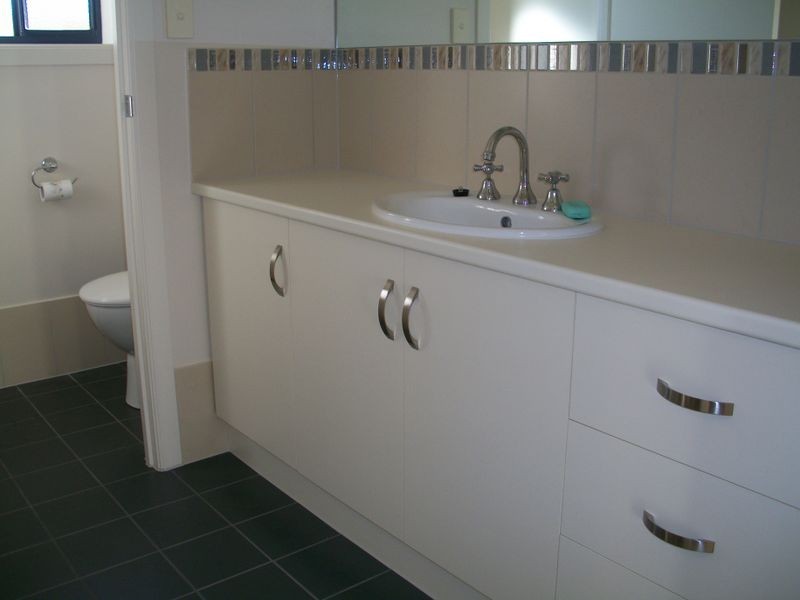 33 Cliff Avenue, Port Noarlunga South SA 5167