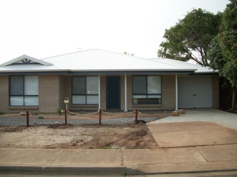 33 Cliff Avenue, Port Noarlunga South SA 5167