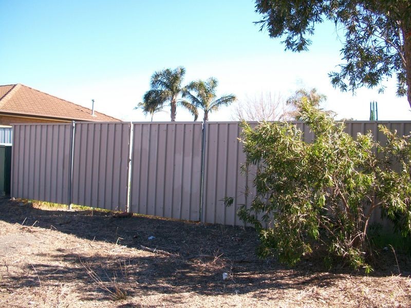 52 Sir James Hardy Way, Woodcroft SA 5162