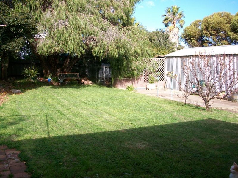 64 Gulfview Road, Christies Beach SA 5165