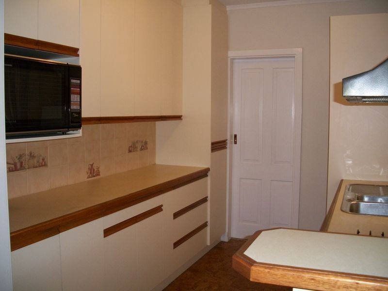 10 Uranna Street, O’sullivan Beach SA 5166