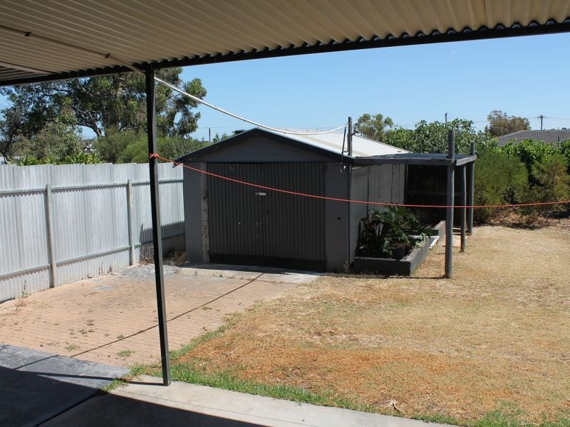 7 Lynton Avenue, Christies Beach SA 5165
