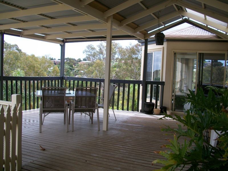 5 Coorong Court, Port Noarlunga SA 5167