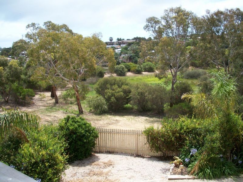 5 Coorong Court, Port Noarlunga SA 5167