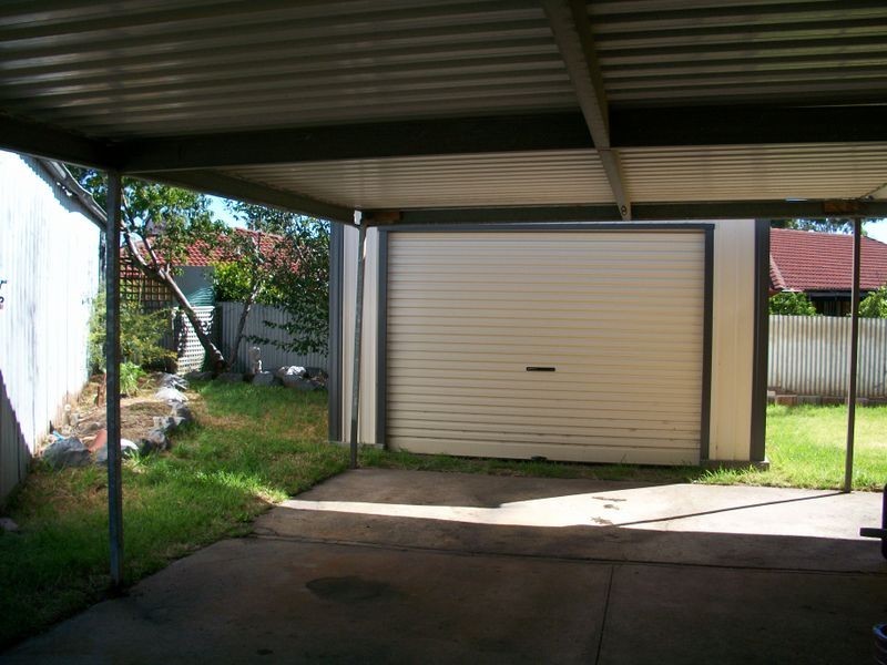 8 Wark Court, Morphett Vale SA 5162