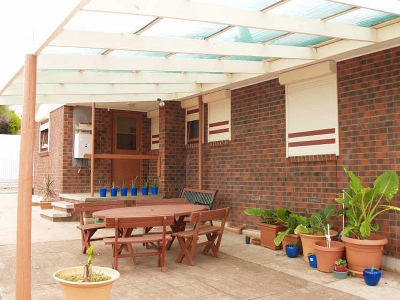 17 Taranto Court, Hackham West SA 5163