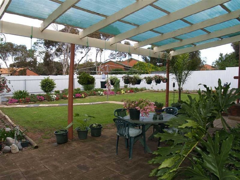 17 Taranto Court, Hackham West SA 5163