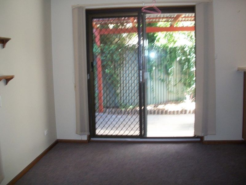 5 Mark Court, Morphett Vale SA 5162