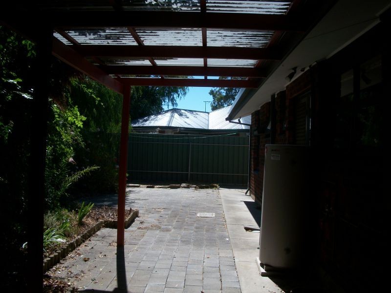 5 Mark Court, Morphett Vale SA 5162