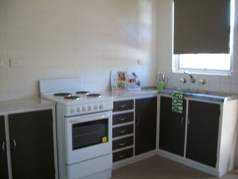 2/88 Beach Road, Christies Beach SA 5165