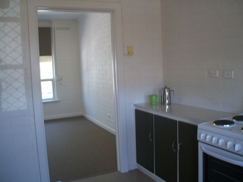 2/88 Beach Road, Christies Beach SA 5165