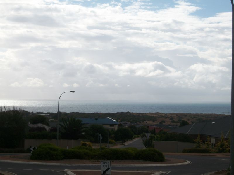 62 Grand Boulevard, Seaford Rise SA 5169