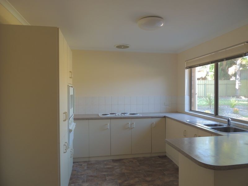 23 Cosgrove Crescent, Old Reynella SA 5161