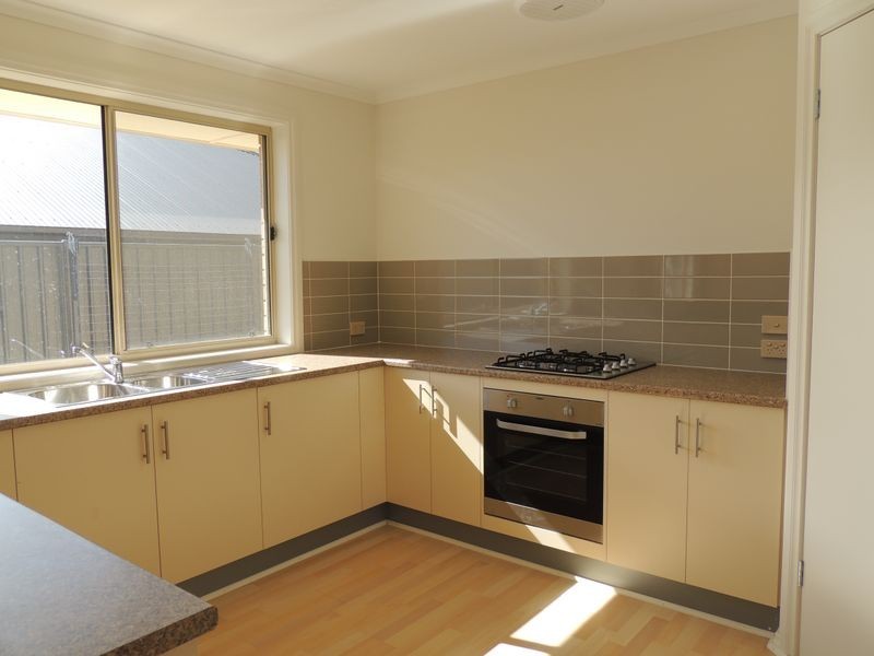24 Chardonnay Boulevard, Reynella SA 5161