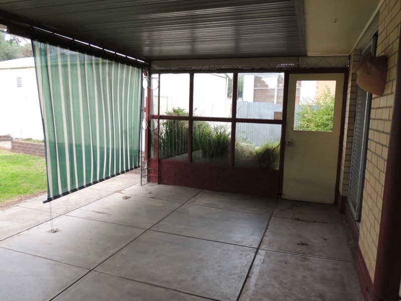 3 Sunglow Crescent, Hackham West SA 5163