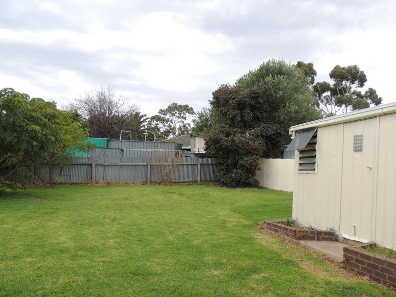 3 Sunglow Crescent, Hackham West SA 5163