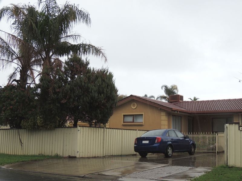 17 Bruce Avenue, Christies Beach SA 5165