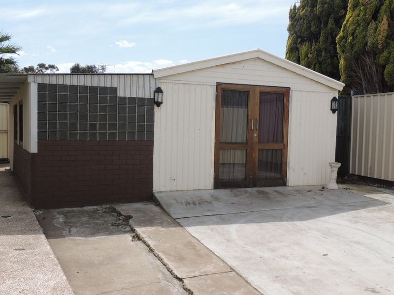 7 Andrew Street, Christie Downs SA 5164