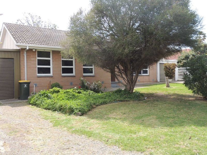 7 Andrew Street, Christie Downs SA 5164