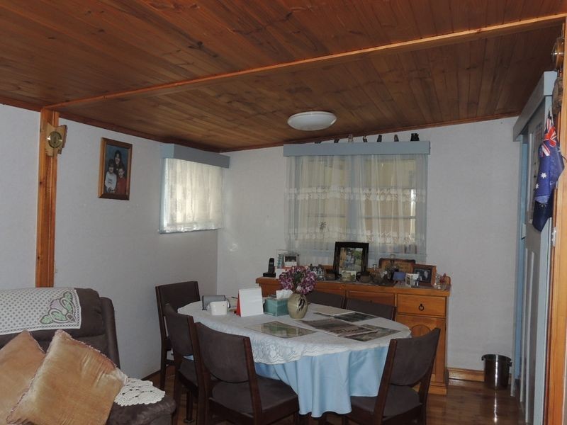 8 Fourth Avenue, Moana SA 5169