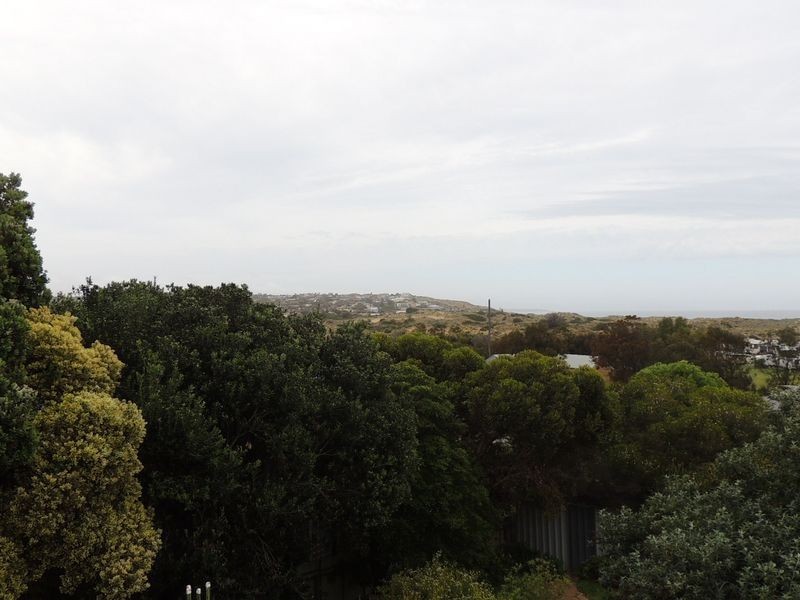 8 Fourth Avenue, Moana SA 5169