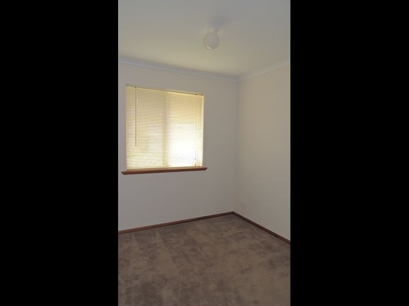 3 Oliver Crescent, Port Noarlunga SA 5167