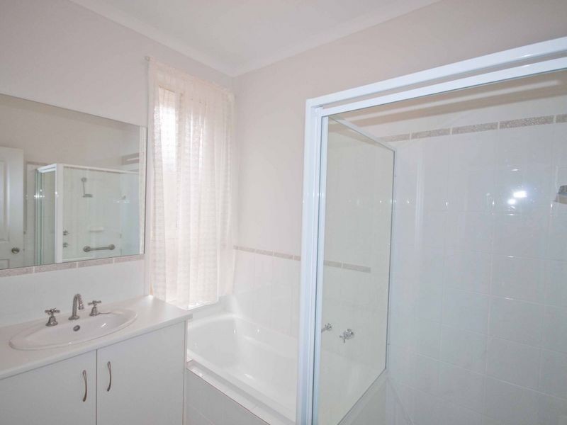 7 Cricket Ground Court, Christie Downs SA 5164