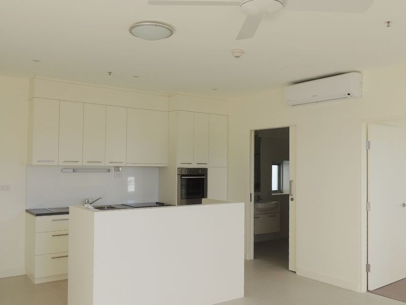 1/2 Ochre Place, Christie Downs SA 5164