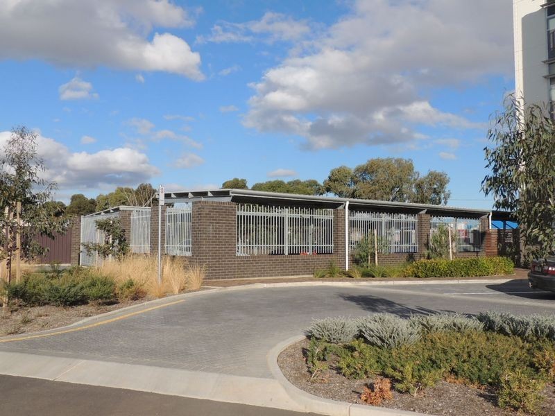 1/2 Ochre Place, Christie Downs SA 5164