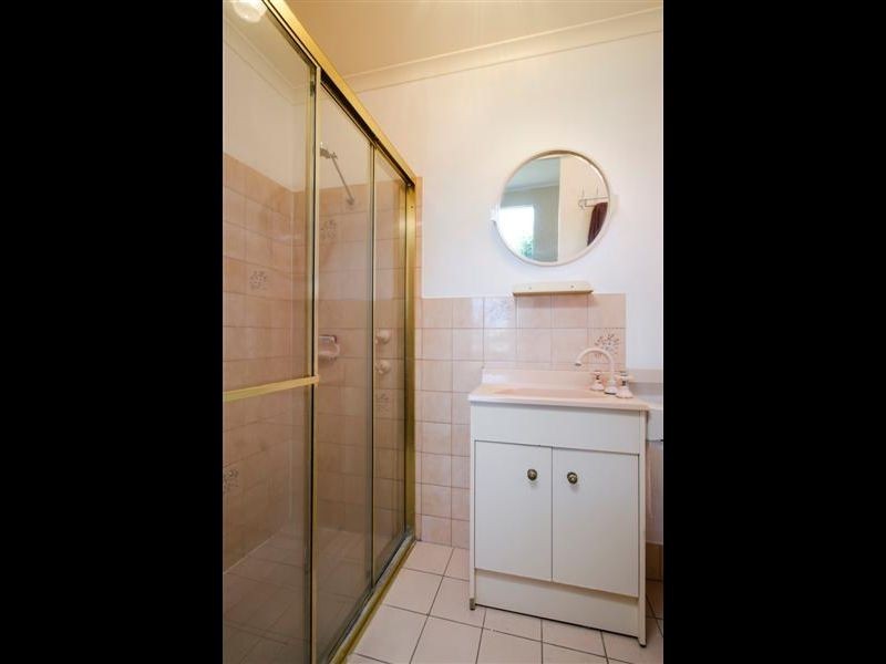 4 Rubin Street, Hallett Cove SA 5158