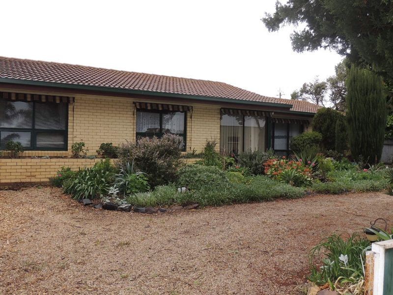 1 Fergus Avenue, Christies Beach SA 5165