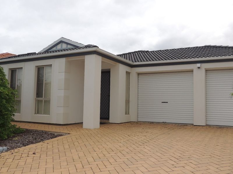 16 Redwood Close, Noarlunga Downs SA 5168
