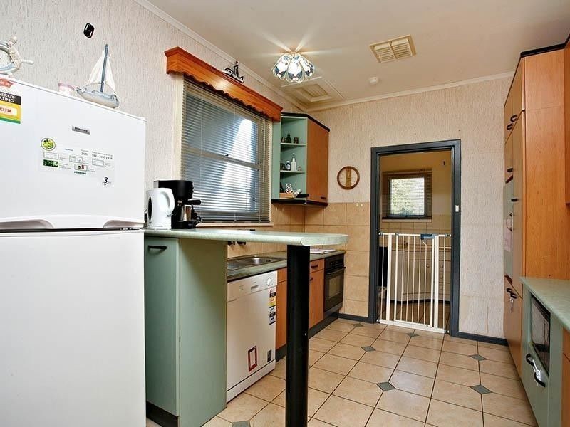 16 Pearce Street, Christies Beach SA 5165