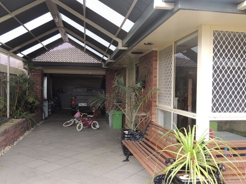 16 Tramway Crescent, Sheidow Park SA 5158