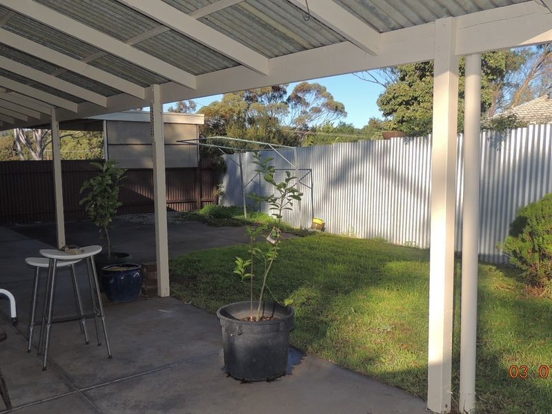 9 Higgins Street, Hackham SA 5163