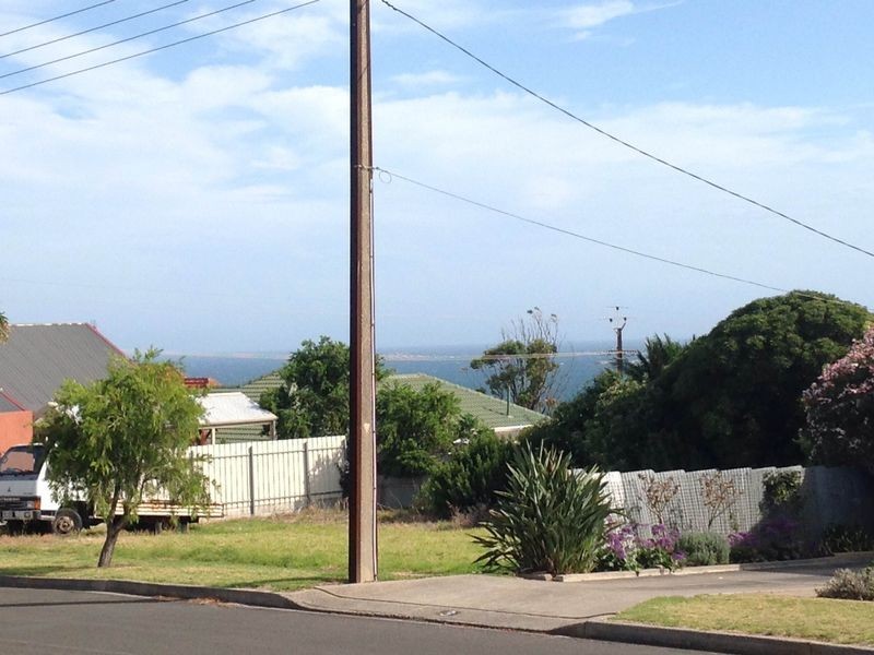 4 Antrim Street, Mccracken SA 5211