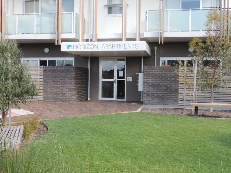 20/2 Ochre Place, Christie Downs SA 5164