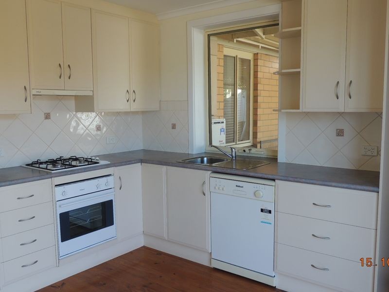 14 Taeping Street, Hallett Cove SA 5158
