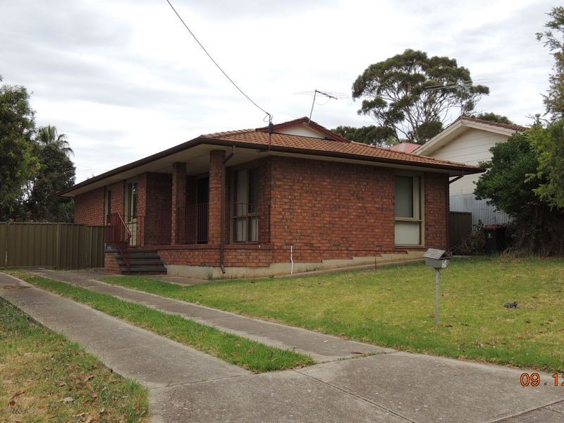 5 Candover Crescent, Huntfield Heights SA 5163