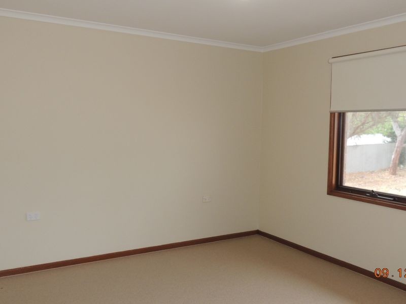 5 Candover Crescent, Huntfield Heights SA 5163