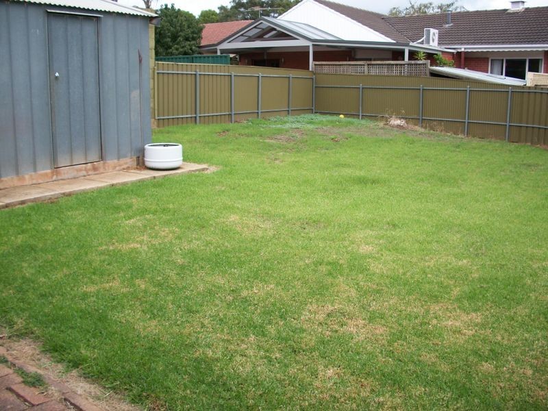 24 Ophir Crescent, Seacliff Park SA 5049
