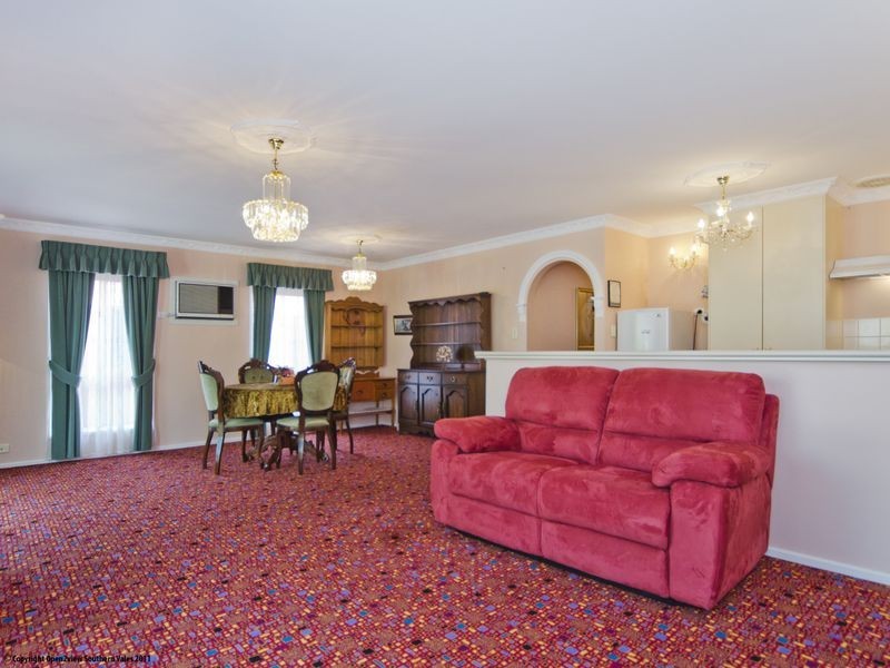 16 Navigator Crescent, Seaford Rise SA 5169