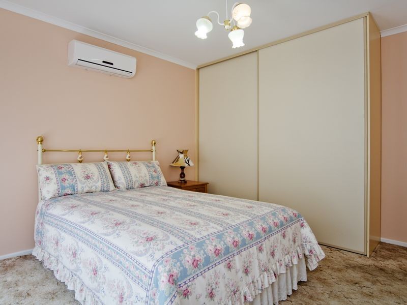 16 Navigator Crescent, Seaford Rise SA 5169