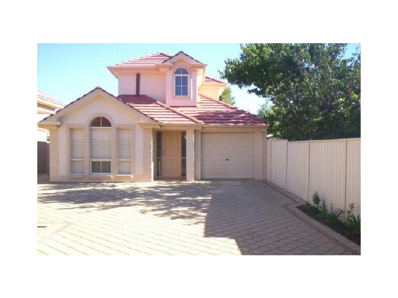 2/17 Yarmouth Street, South Brighton SA 5048