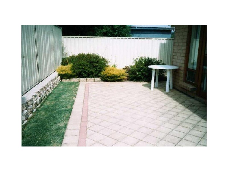 2/17 Yarmouth Street, South Brighton SA 5048