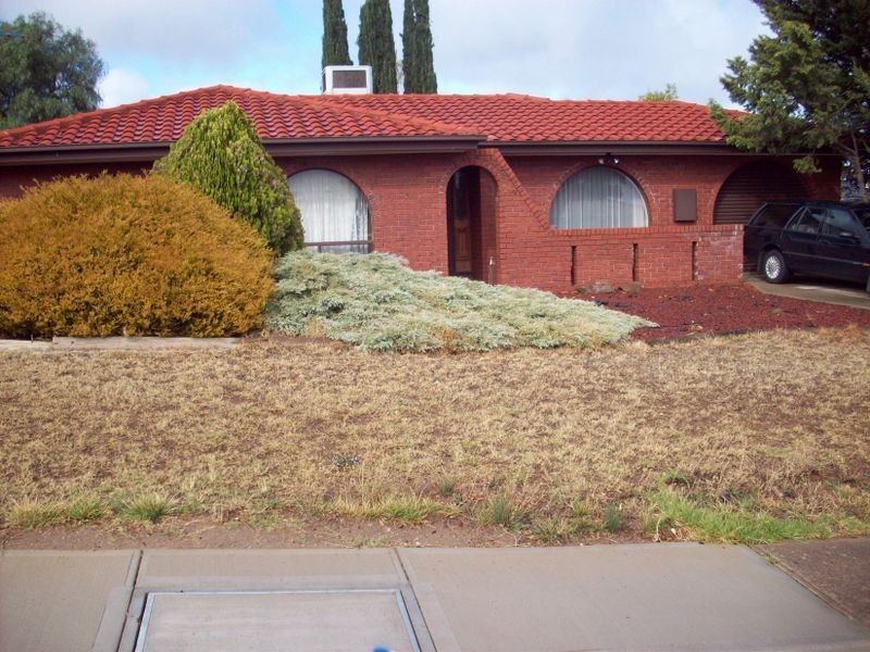 1 California Avenue, Hallett Cove SA 5158