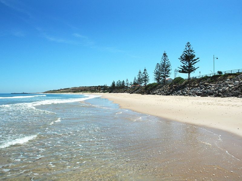7 Lynton Avenue, Christies Beach SA 5165
