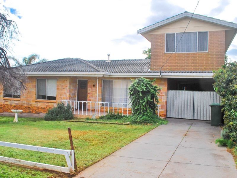 12 McKay Avenue, Christies Beach SA 5165