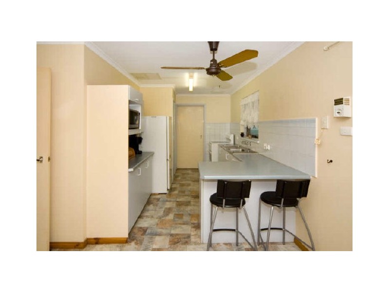 7 Leaker Avenue, Aldinga Beach SA 5173